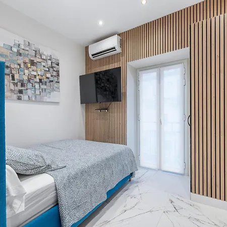 Nice Renting - 5France - Luxe Suite & Comfort Seafront Massena Exterior photo